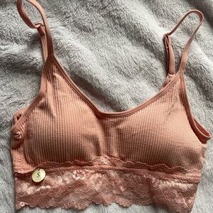 Aeropostale peach pink bralette with floral lace trim